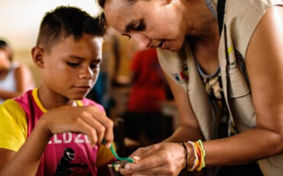 Aos educadores sociais, com carinho